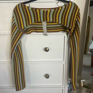 URBAN OUTFITTERS SHRUG TOP